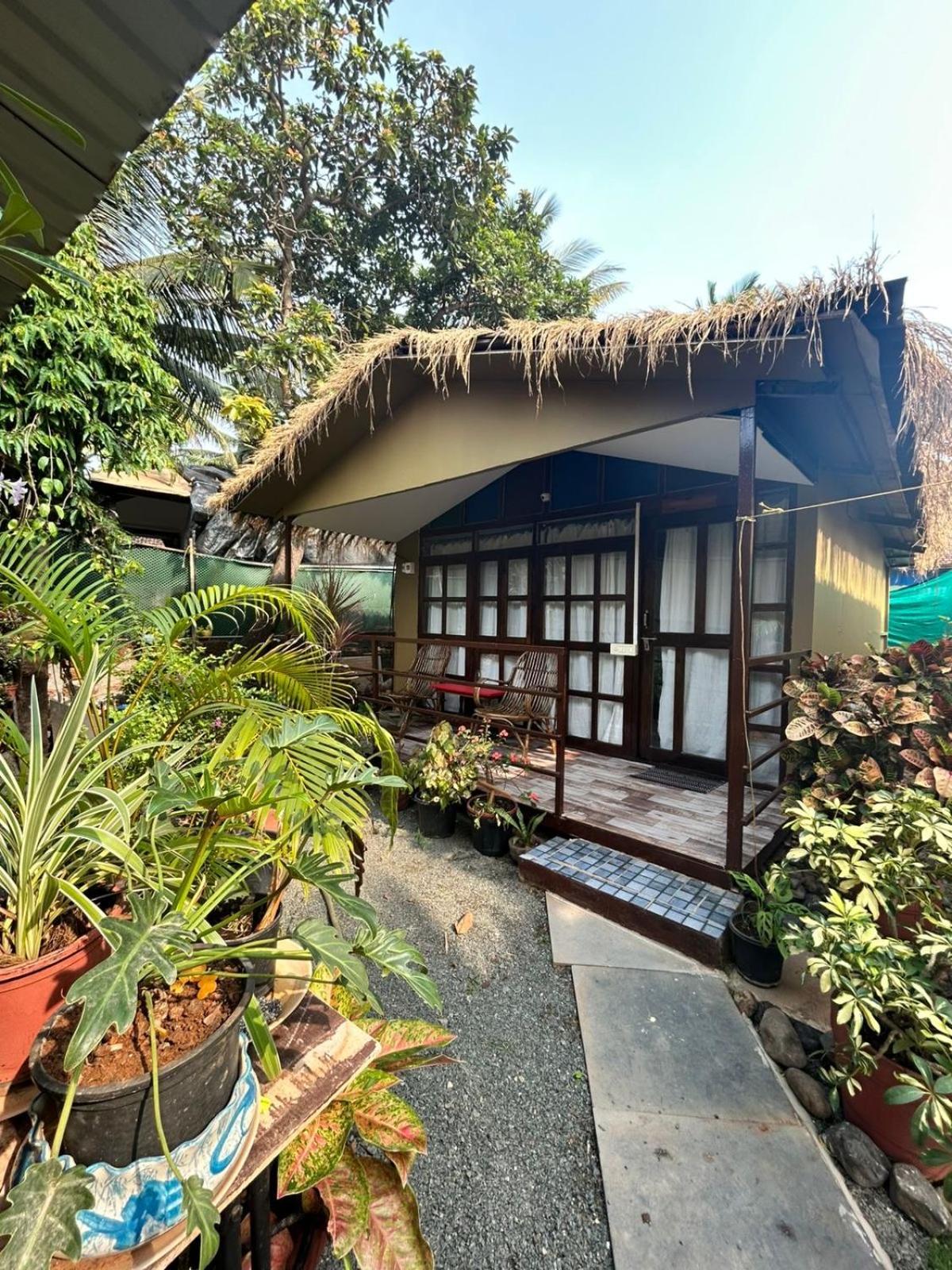 Hotel Salida Garden Hut Patnem Patnem Beach Esterno foto